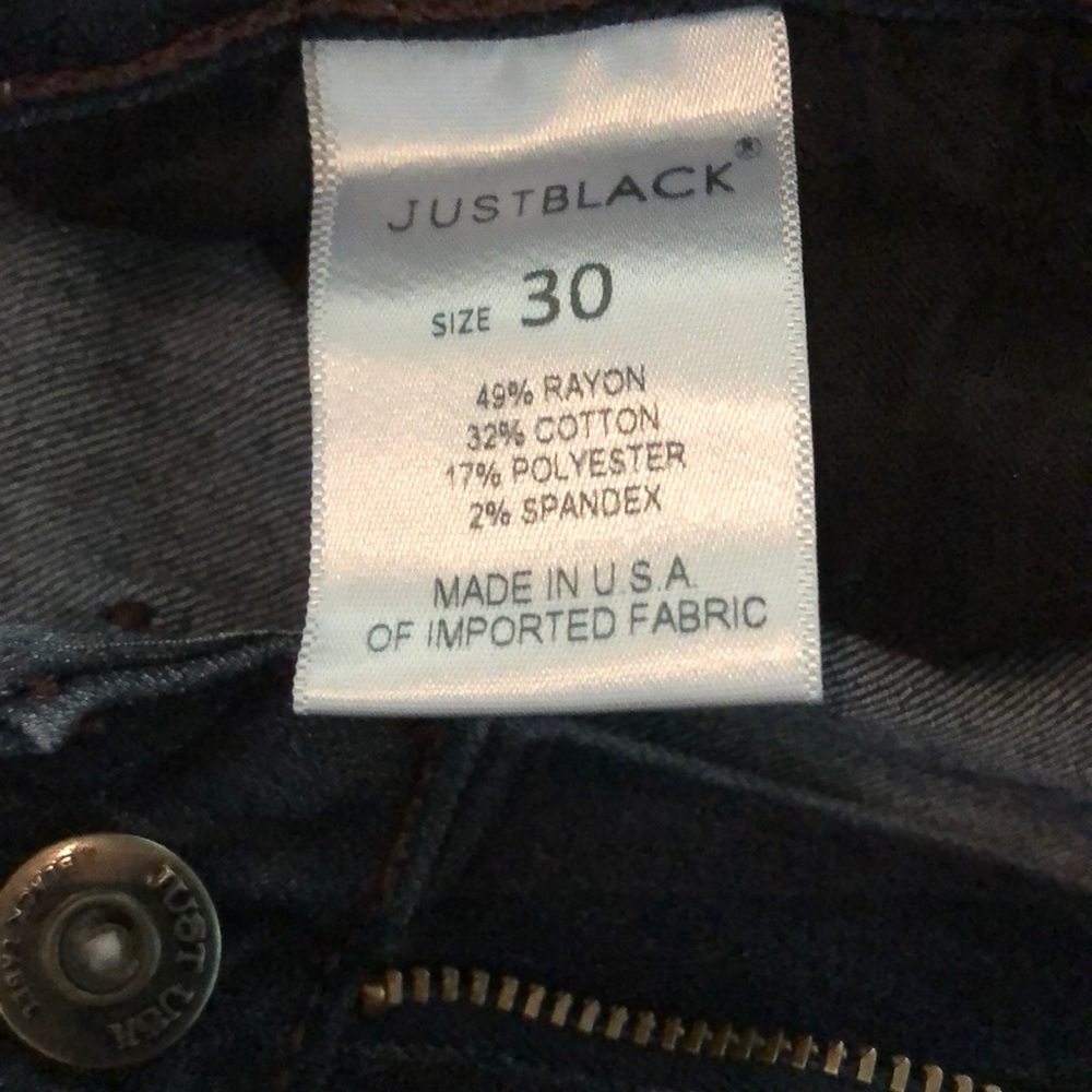 Just Black. Size 30. Skinny. - Picture 3 of 4